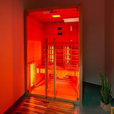 Дом отдыха In With Sauna *