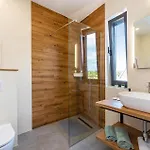 In With Sauna زادار